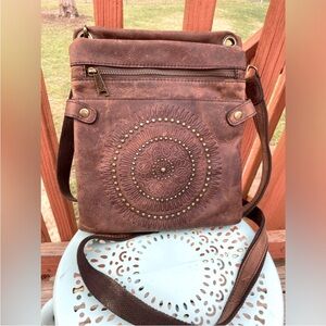 Patricia Nash Designs Francesca Vintage Distressed Leather Crossbody Bag!